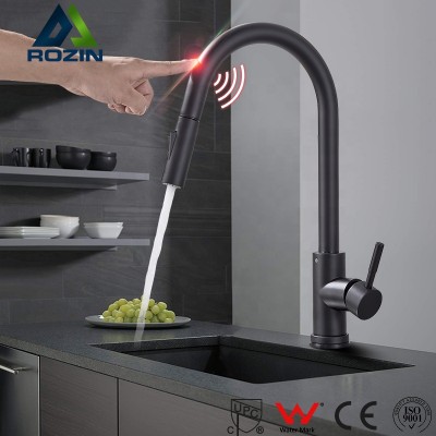 Rozin 2019 New Arrival Automatic Sensor Kitchen Faucet Pull Out Sprayer Black Smart Touch Kitchen Sink Mixer Tap Deck Mounted